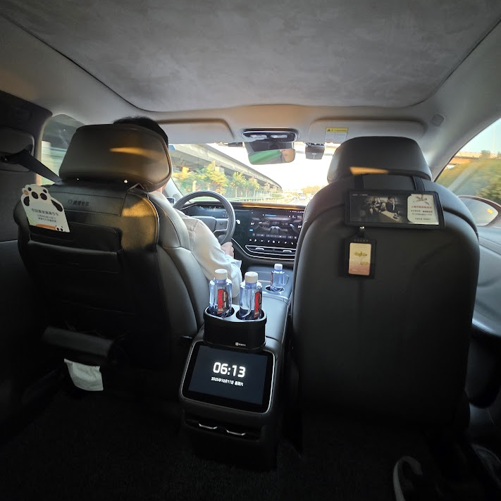 DiDi Luxeの車内