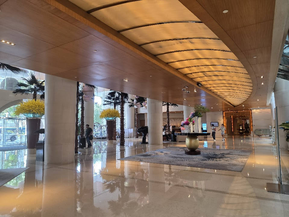 THE WESTIN BUND CENTER SHANGHAI　
