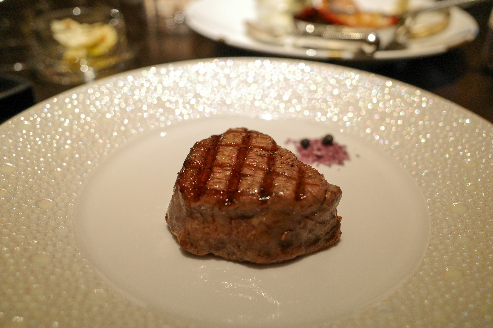 大阪ステーションホテル　SPECIALTY SALON　イブニングカクテル　ステーキ