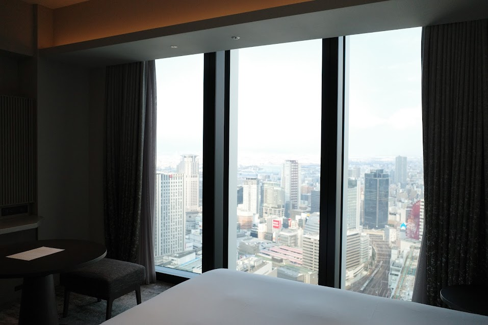 大阪ステーションホテル　部屋から見た外
