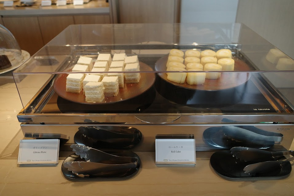 大阪ステーションホテル　SPECIALTY SALON　アフタヌーンティー