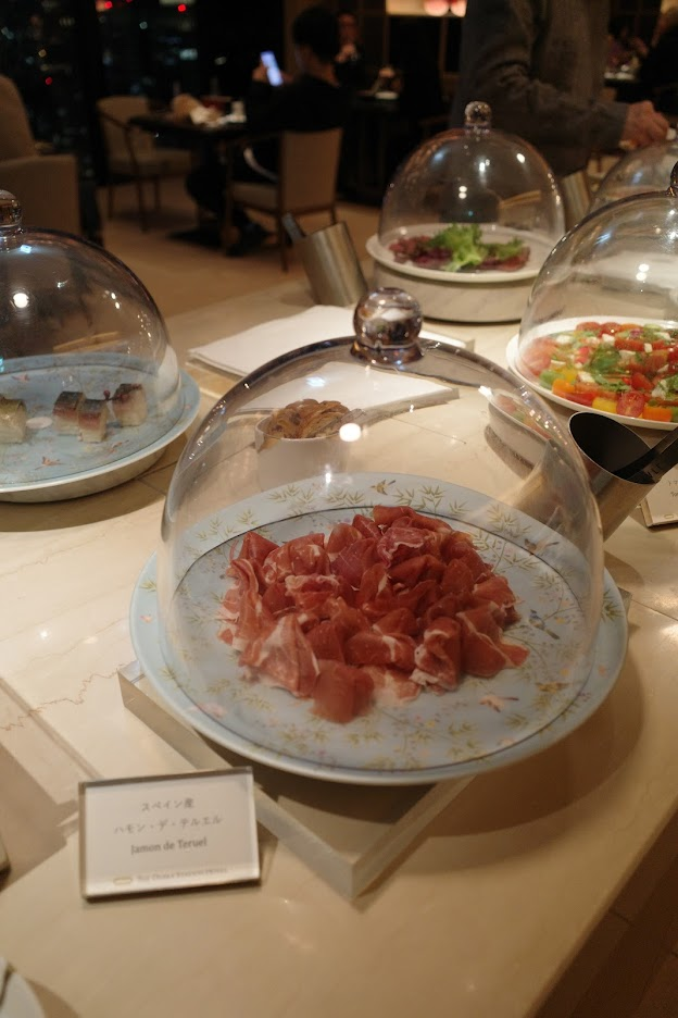 大阪ステーションホテル　SPECIALTY SALON　イブニングカクテル