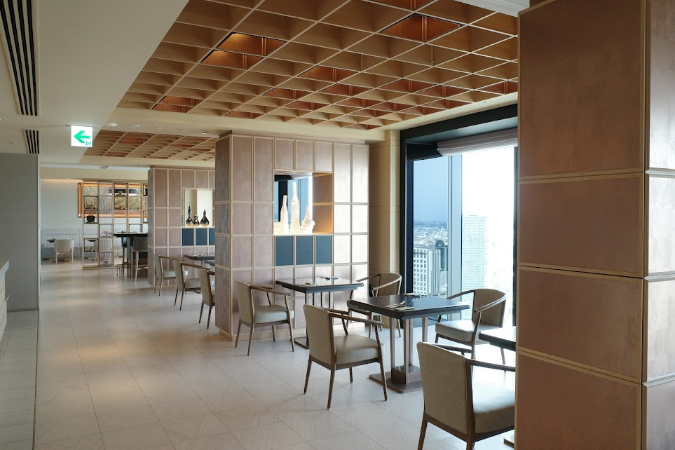 大阪ステーションホテル　SPECIALTY SALON