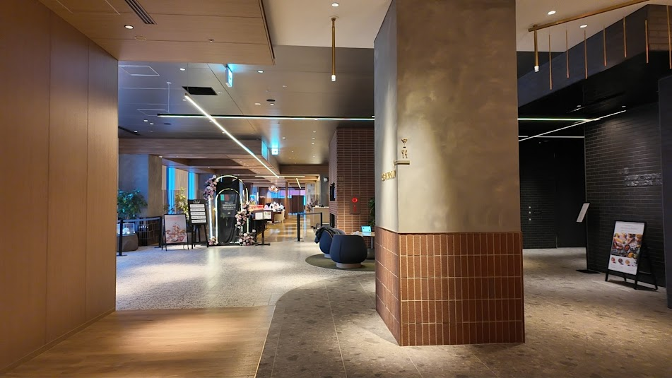 SAPPORO STREAM HOTEL HUB SHOP　ロビー