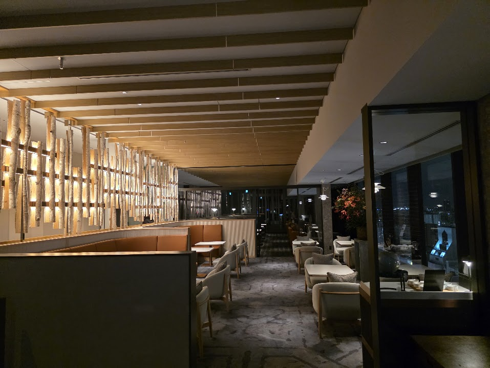 札幌ストリームホテル　18階　PREMIUM LOUNGE　
