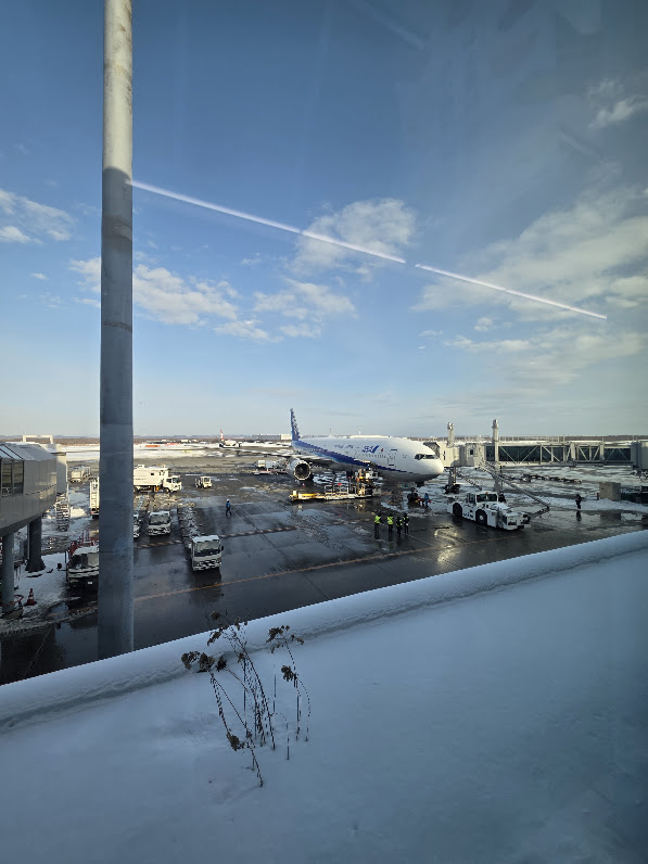 さっぽろ雪まつりの日の新千歳空港