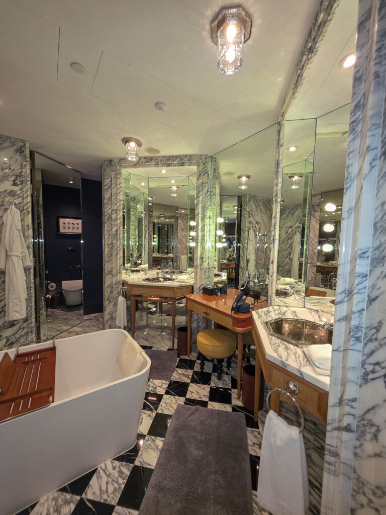 Rosewood Hong Kongのバスルーム