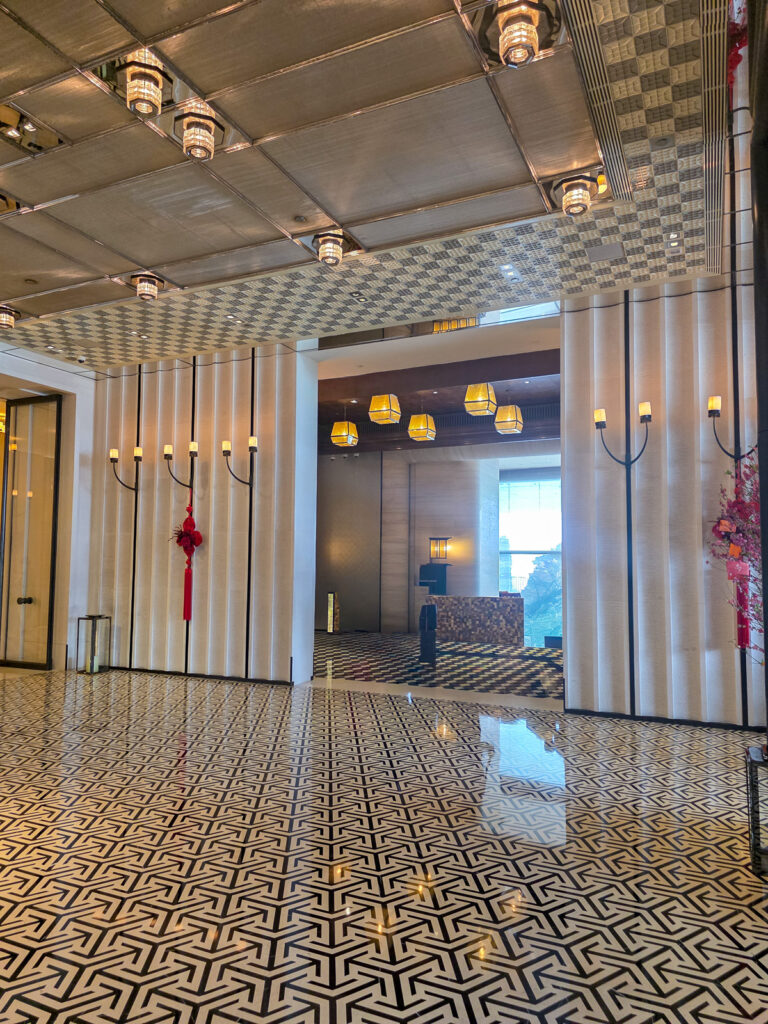 Rosewood Hong Kongのロビー右側