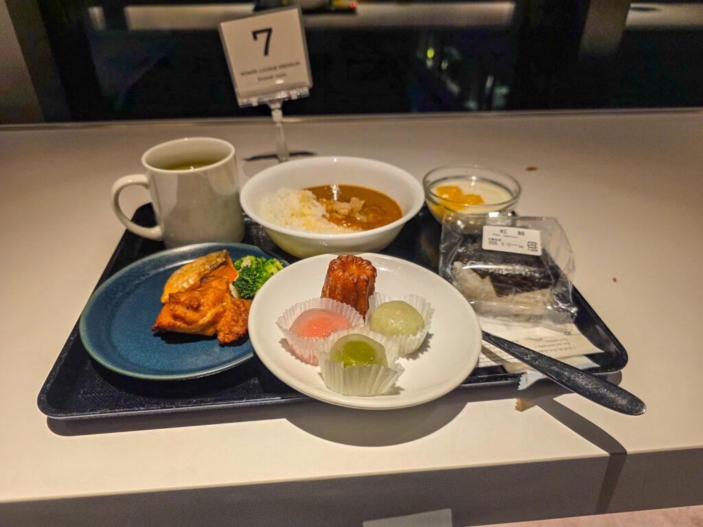 POWER LOUNGE PREMIUMで食べたご飯