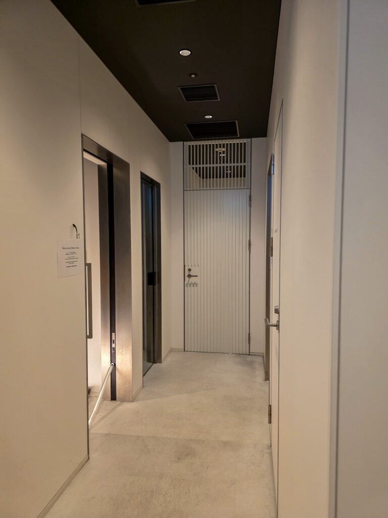 POWER LOUNGE PREMIUMのシャワーブース