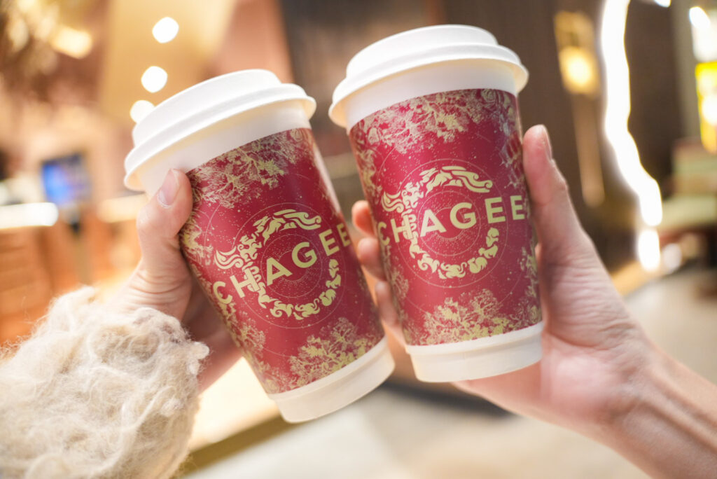 霸王茶姬 CHAGEEのボトル