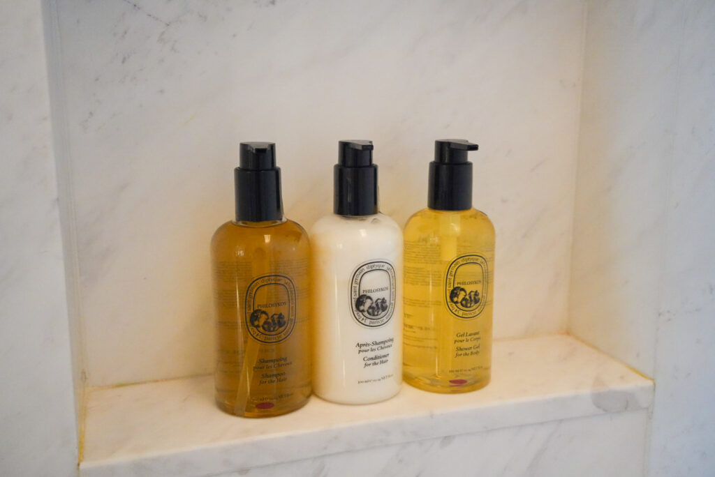 客室アメニティのディプティック フィロシコス / Diptyque Philosykos bathroom amenities in the guest room