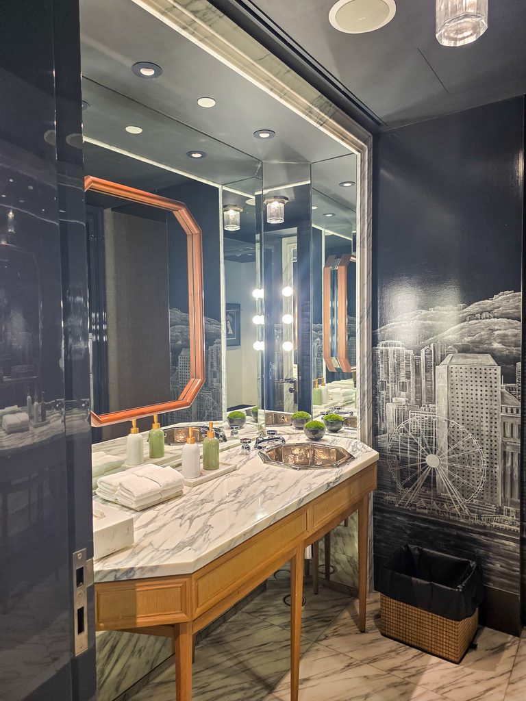 Rosewood Hong Kong Manor Club内にある綺麗なトイレ