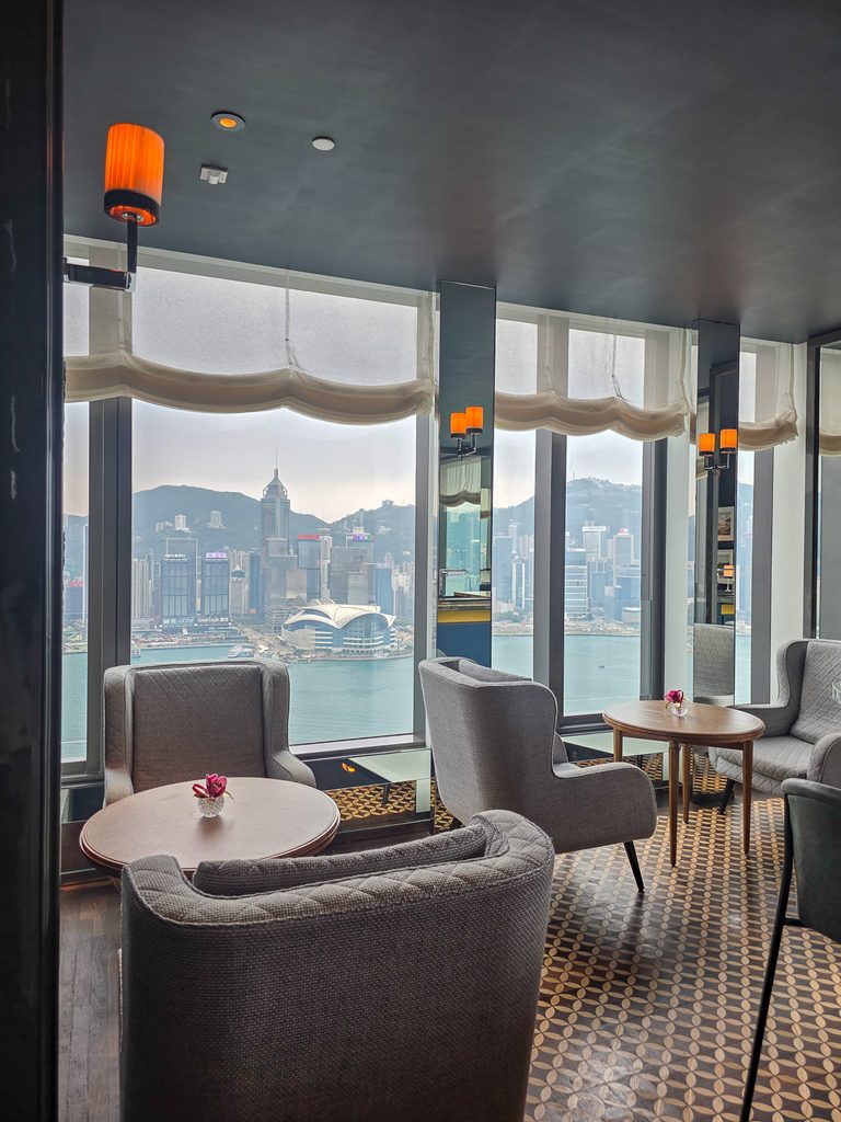 Rosewood Hong Kong Manor Clubから見たヴィクトリアハーバー