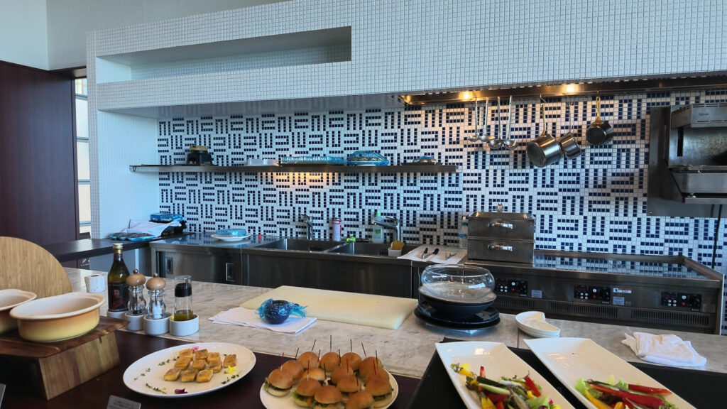 琵琶湖ホテルクラブラウンジ