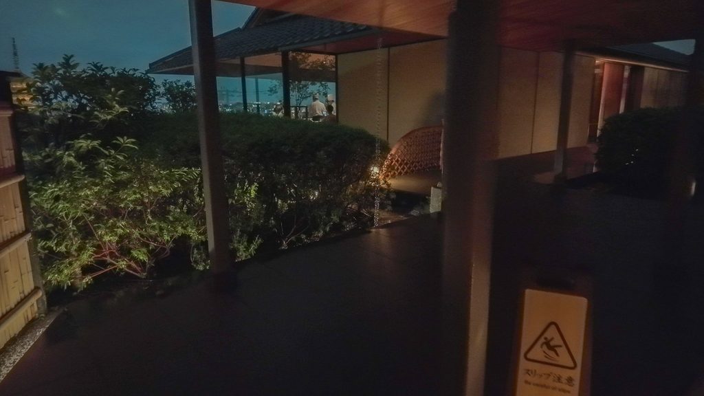 パークハイアット京都八坂へ向かう道